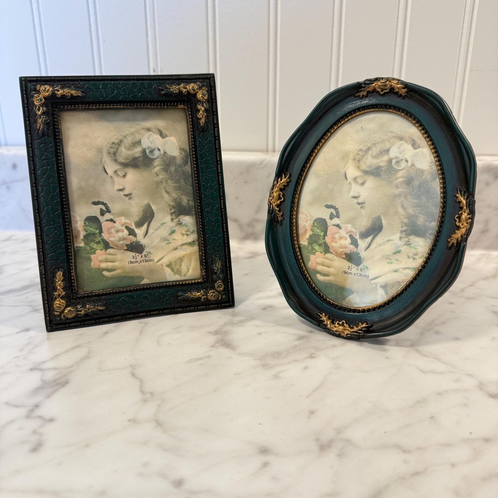Vintage Set of 2 Green Gold Plastic Floral Photo Frame Victorian Style 3.5x5"